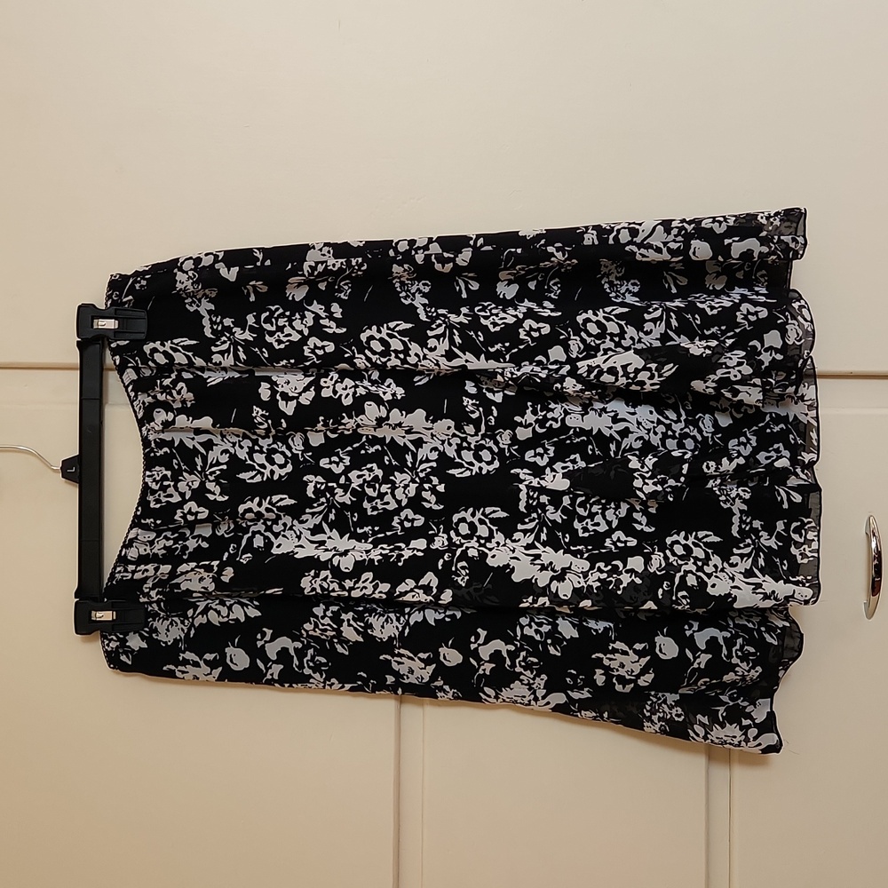 Black floral skirt